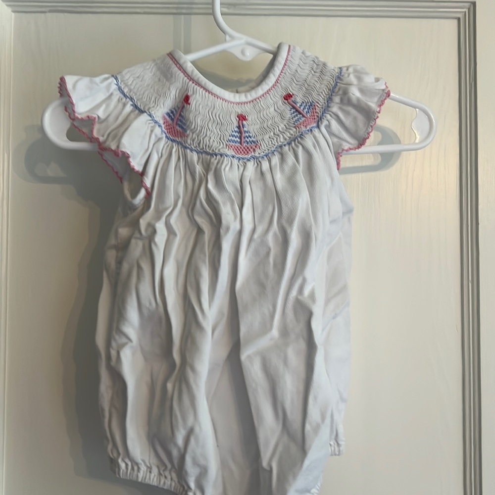 Smocked sailboat bubble